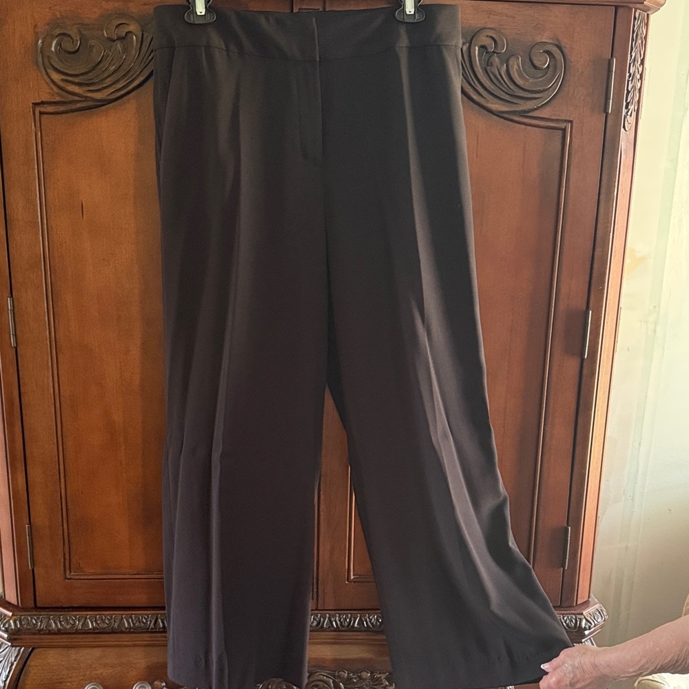 Tahari Black Wide Leg Slacks